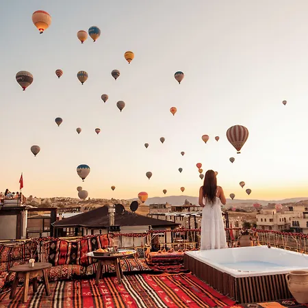 酒店 Tantan Cappadocia House